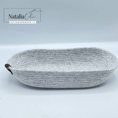 Cestino / contenitore  rettangolare in corda di cotone, 100% fatto a mano in Italia, misure 27 cm x 10 cm x 6 cm